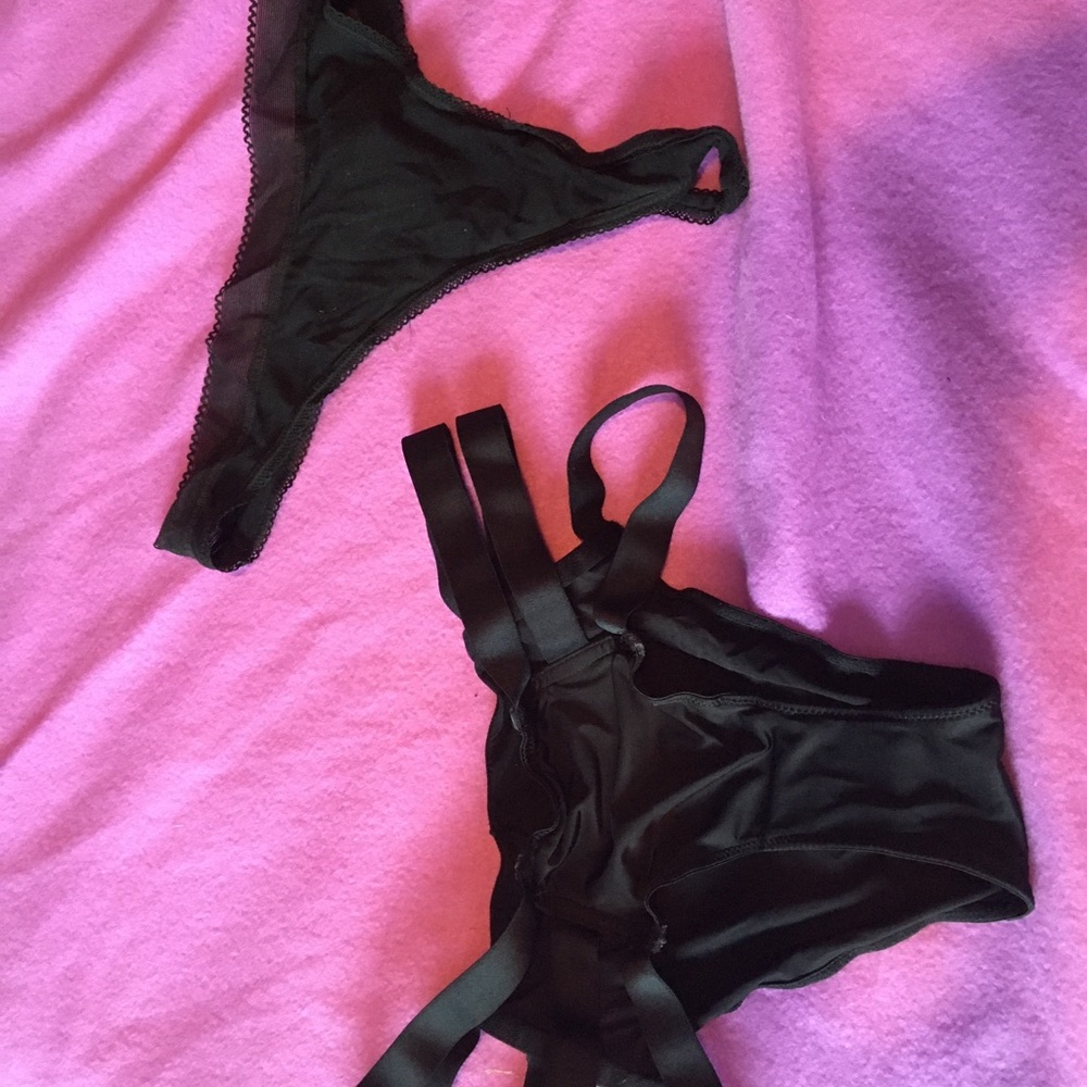 Thongs